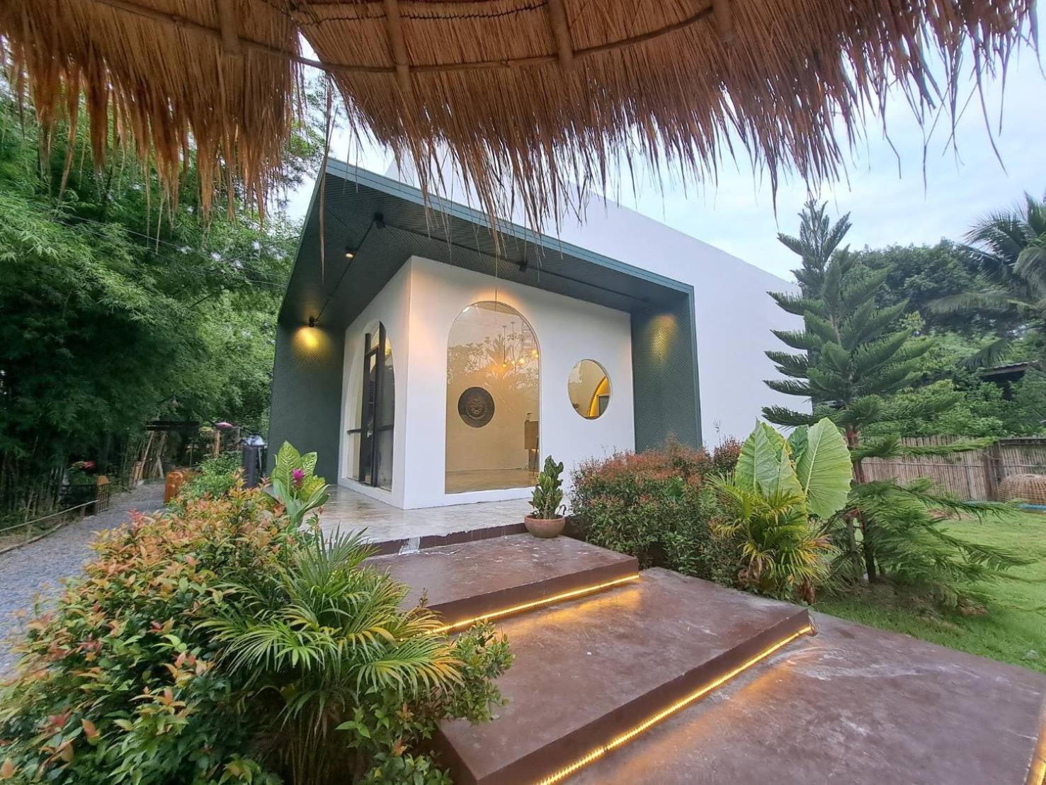 Baan Nai Baan Nok Resort ナコーンナーヨック エクステリア 写真