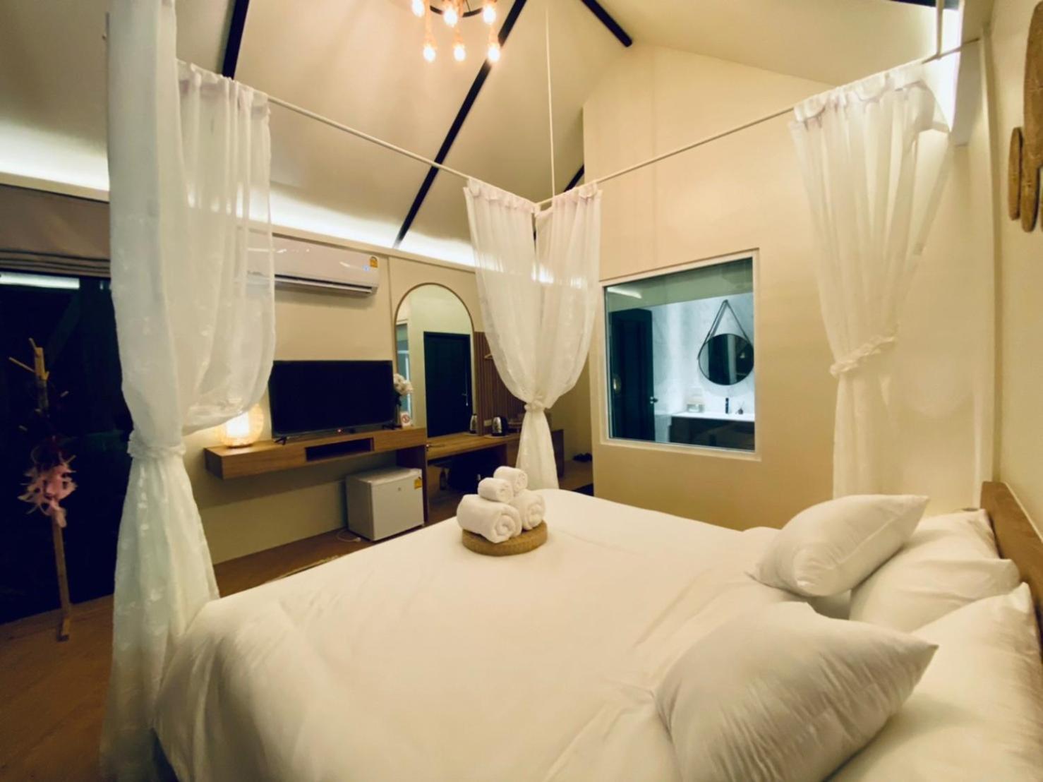 Baan Nai Baan Nok Resort ナコーンナーヨック エクステリア 写真
