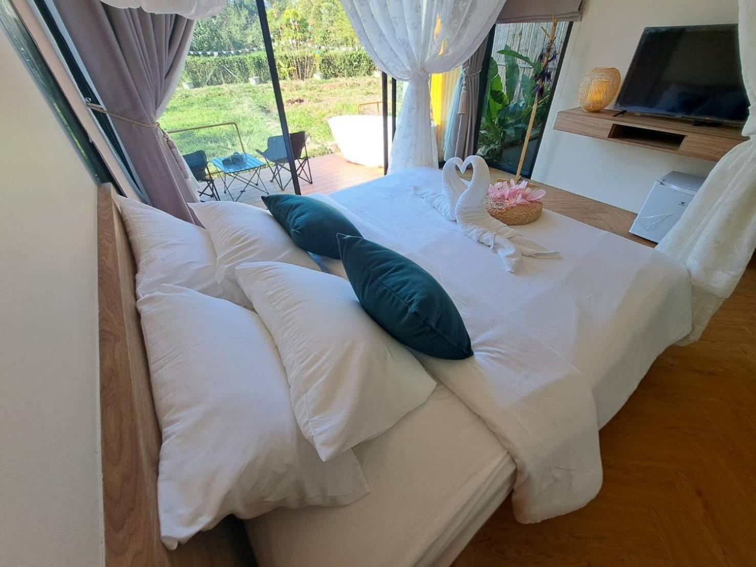 Baan Nai Baan Nok Resort ナコーンナーヨック エクステリア 写真
